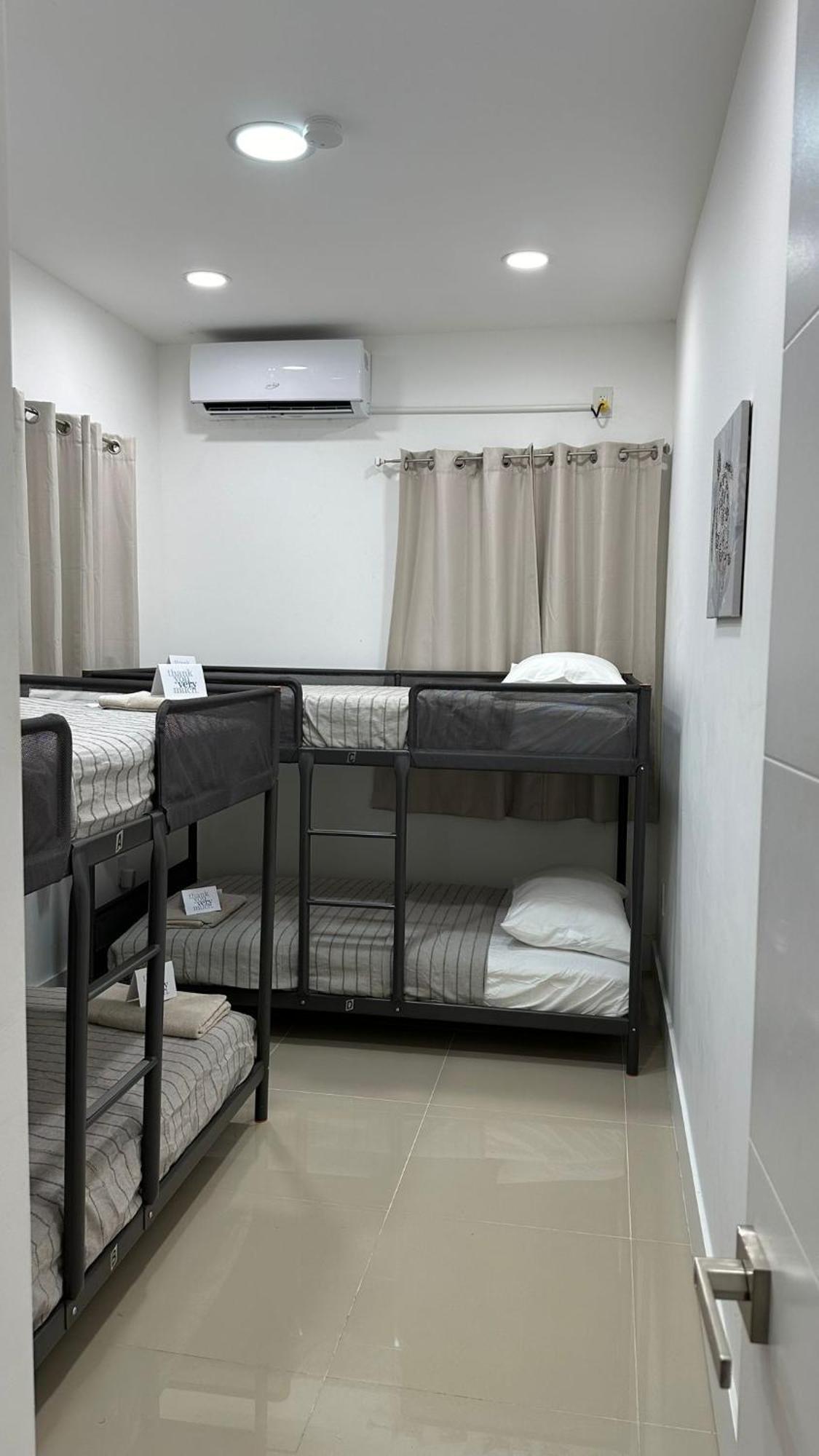 203 Miami Shared Rooms For Men Central Comfortable, Affordable Exterior photo